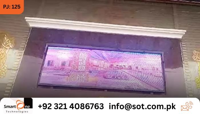 SMD Screens Revolutionizing Qatar Palace Hotel: A Technological Marvel